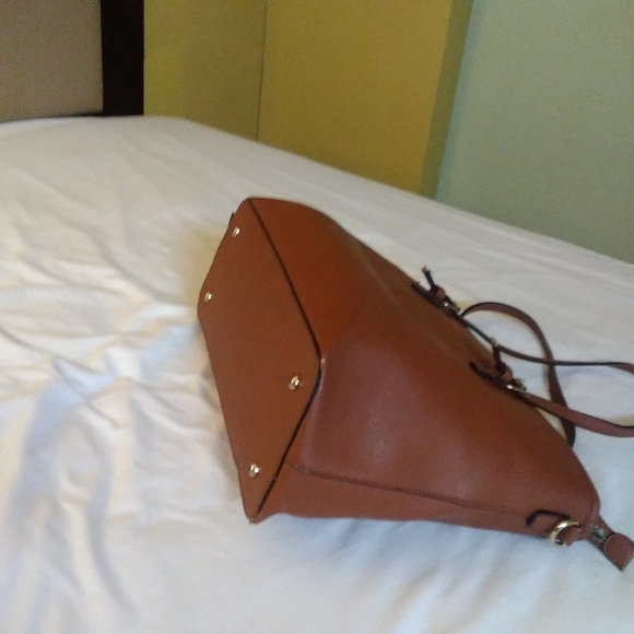 Meet your Posher, Kizzy - Picture 8 of 17